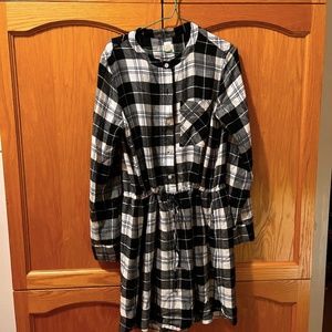 3/$30 - Gap plaid dress size small